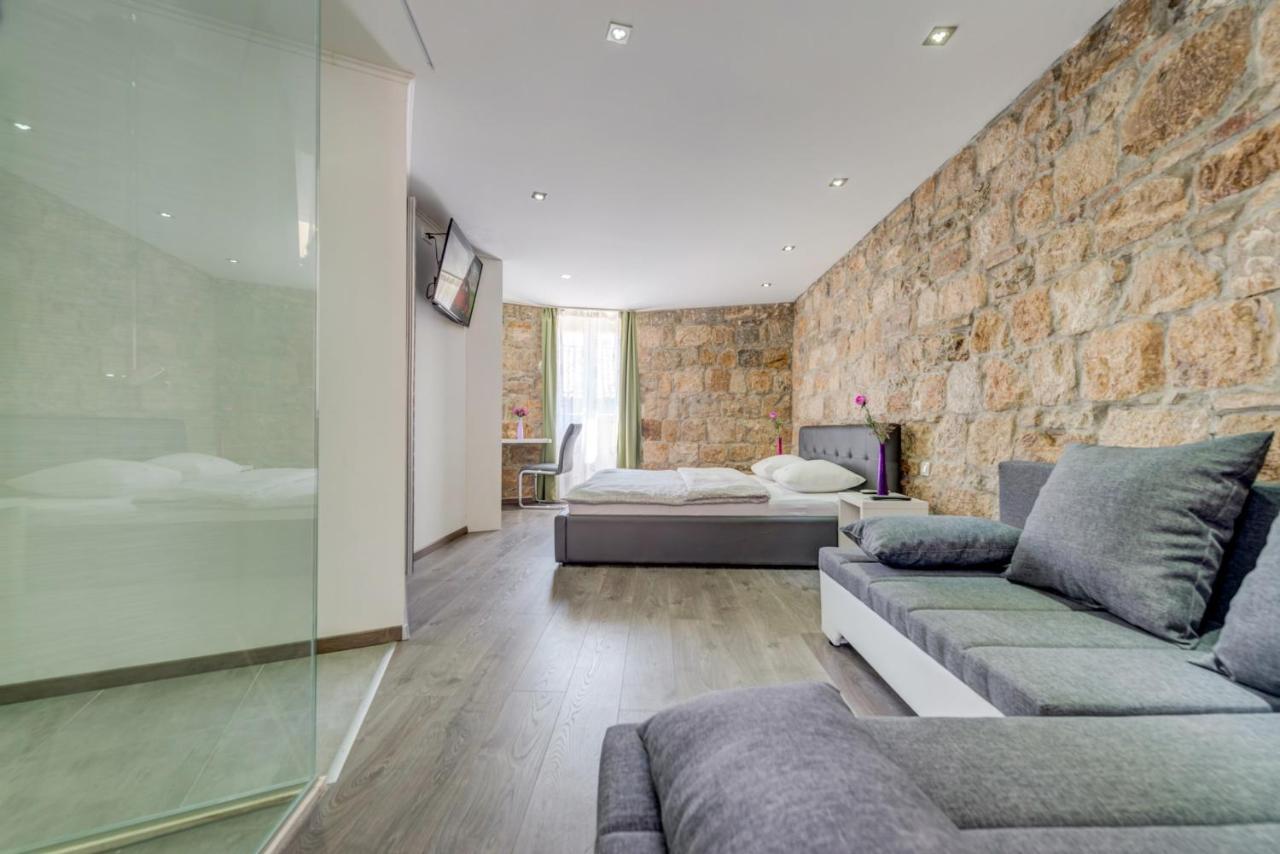 Luxury Rooms Ana In The Heart Of Spalato Esterno foto