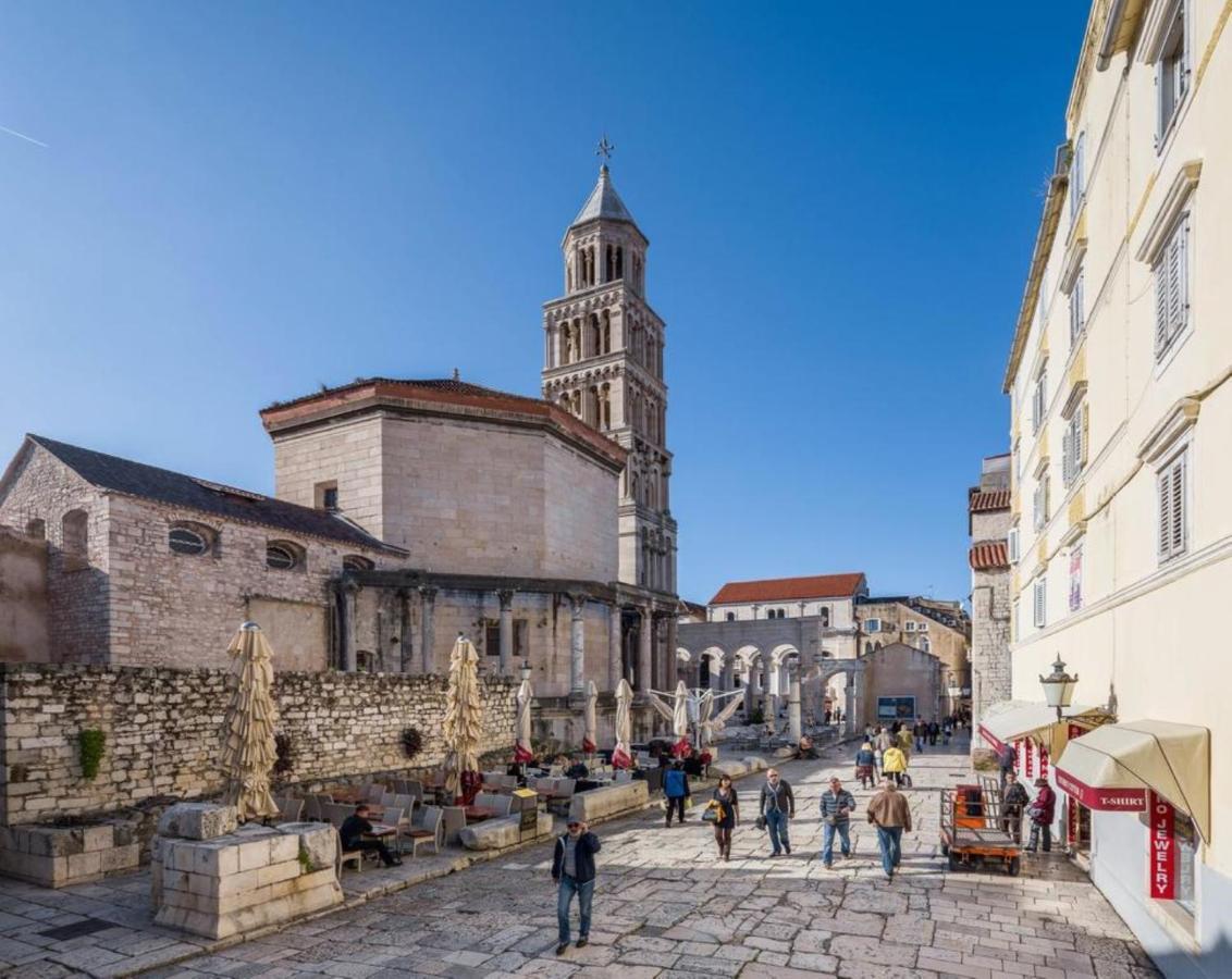 Luxury Rooms Ana In The Heart Of Spalato Esterno foto