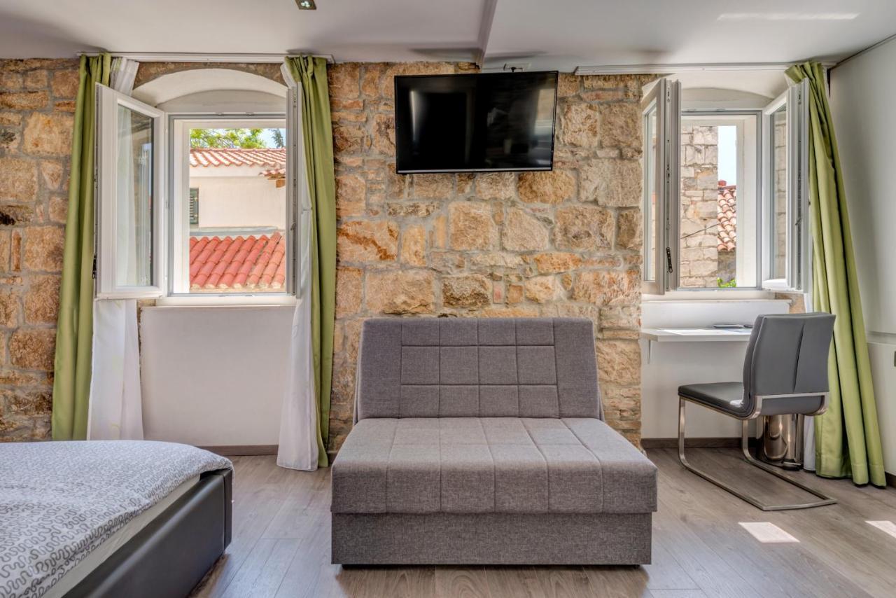 Luxury Rooms Ana In The Heart Of Spalato Esterno foto