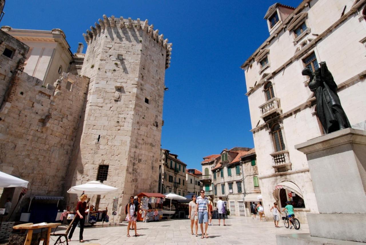 Luxury Rooms Ana In The Heart Of Spalato Esterno foto
